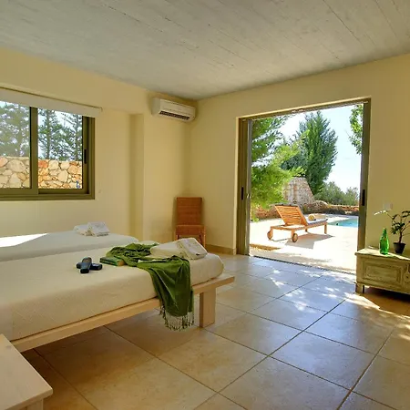 Porfyra Ideales Villa Mousata